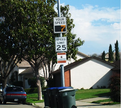 艾普瑞ASD100雷达测速屏