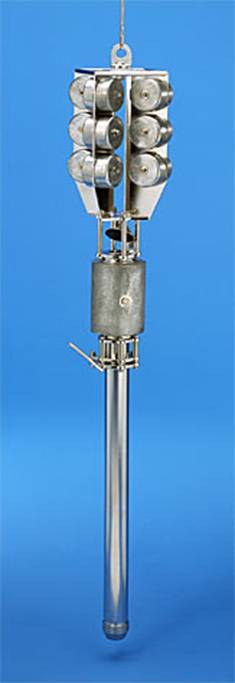 小型沉积物重力柱状取样器