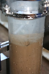 多通道沉积物柱状取样器